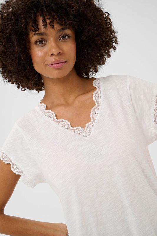 CUbiana Lace T-skjorte – Spring Gardenia